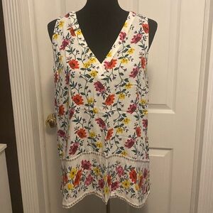 Old Navy Women’s Sleeveless Floral Blouse Tank Top sz L NWOT